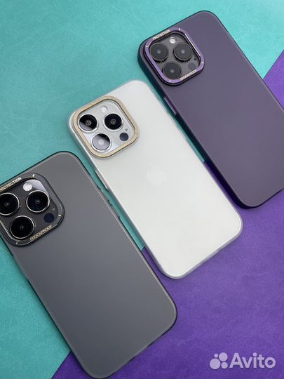 Чехол на iPhone 14