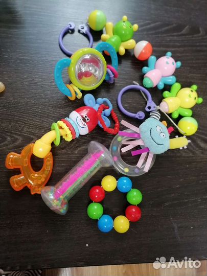 Грызунки, погремушки, игрушки