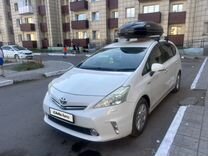 Toyota Prius Alpha 1.8 CVT, 2012, 144 000 км, с пробегом, цена 1 650 000 руб.