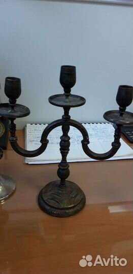 Подсвечники