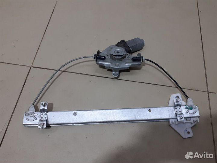 Стеклоподъемник электрический задний правый