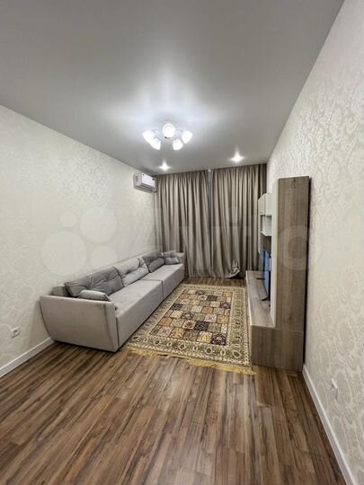 2-к. квартира, 61 м², 13/24 эт.