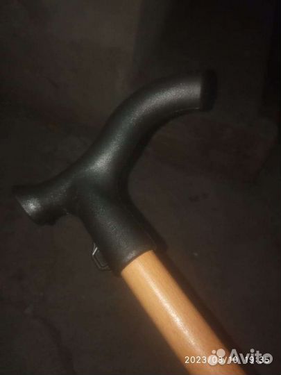 Бадик - трость для ходьбы