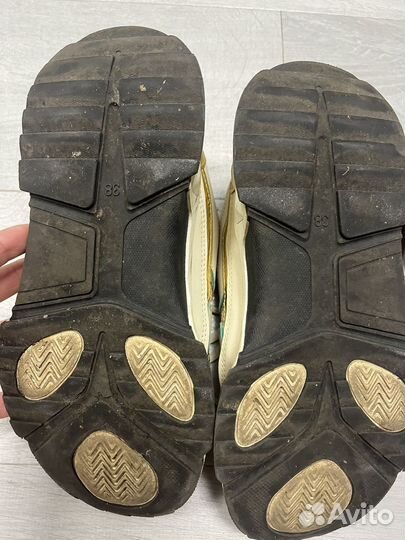 Стильные кроссовки Befree 38р-р