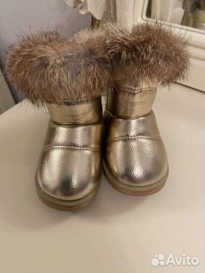Зимние сапоги золотые 21