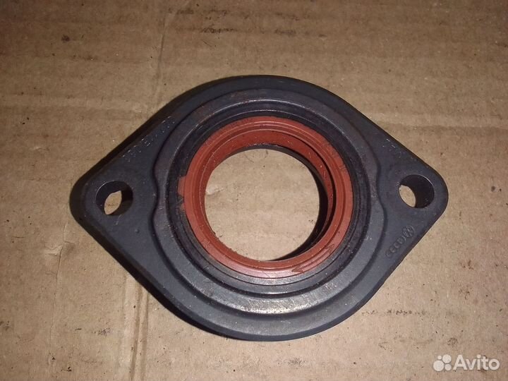 Кольцо промежуточного вала VW Passat B 1.8 ADR