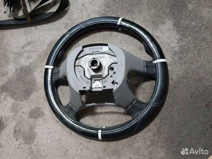 Рулевое колесо nissan micra k11