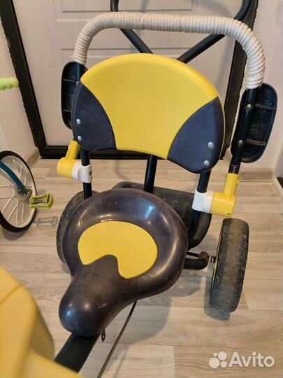 Велосипед детский с родительской ручкой