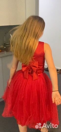 Костюм нарядный для девочки