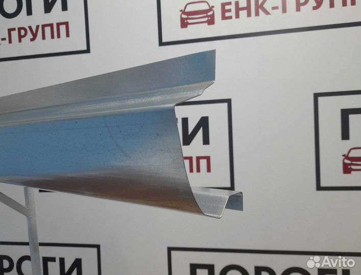 Пороги VW Golf 5