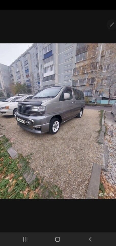 Nissan Elgrand: фото владельца