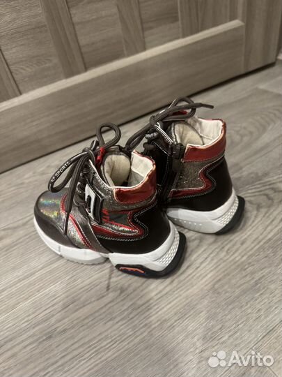 Ботинки демисезонные для девочки 27