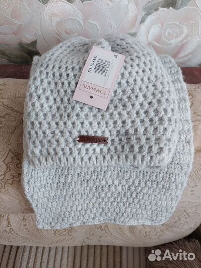 Зимняя шапка и снуд