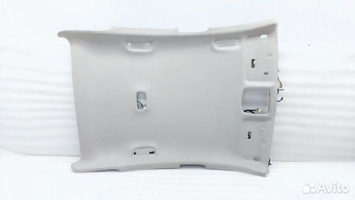 Б/У Потолок Состояние отличное, оригиналnnУ нас