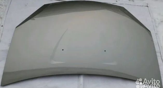 Капот Renault Sandero в цвет авто