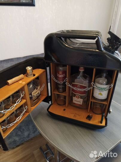 Мини бар из канистры