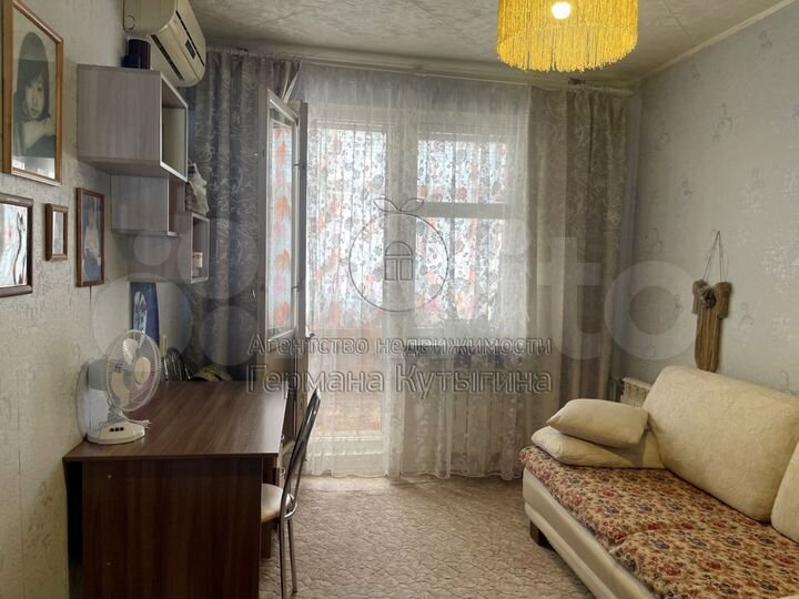 2-к. квартира, 50 м², 6/9 эт.