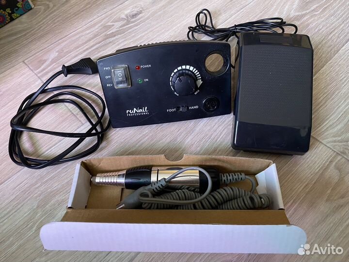 Аппарат для маникюра и лампа бу