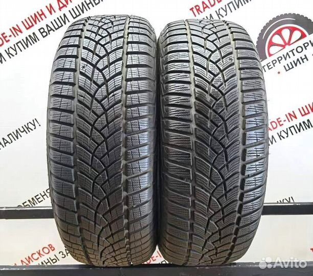 Goodyear UltraGrip 215/60 R16