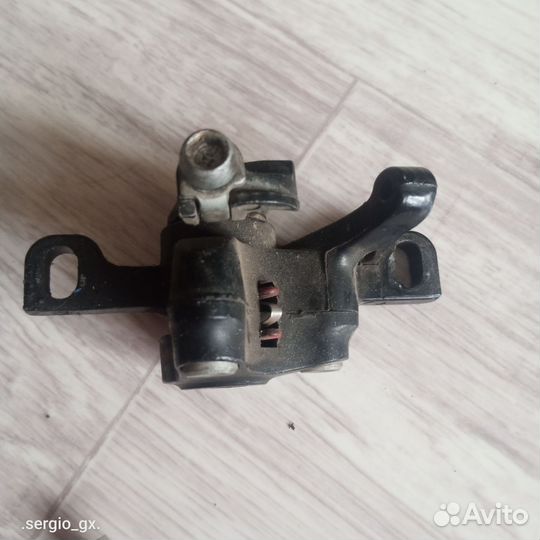 Бу супорта для велосипедов, тормоза