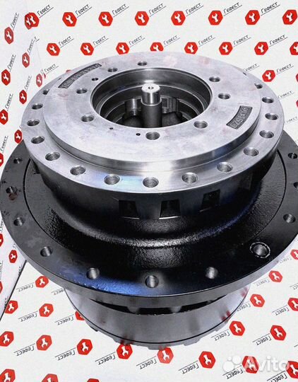 Бортовой редуктор Komatsu PC300-7 207-27-00410