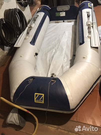 Лодка Zodiac 3,1м