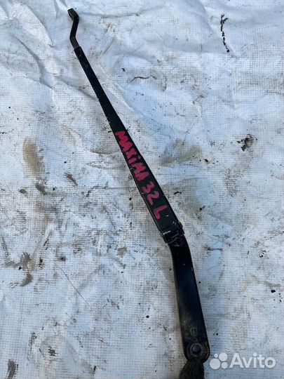 Поводок стеклоочистителя Nissan Maxima (A32) IV (1