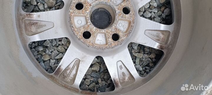 Оригинальные диски toyota Camry R16