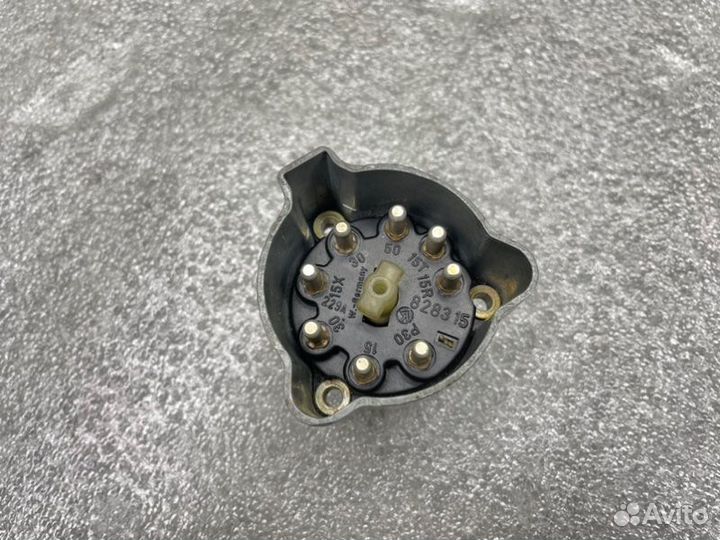 Контактная группа замка зажигания Mercedes-Benz