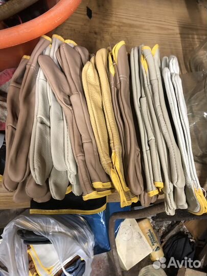 Перчатки рабочие кожаные
