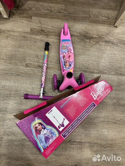 Самокат трехколесный детский Kreiss Barbie