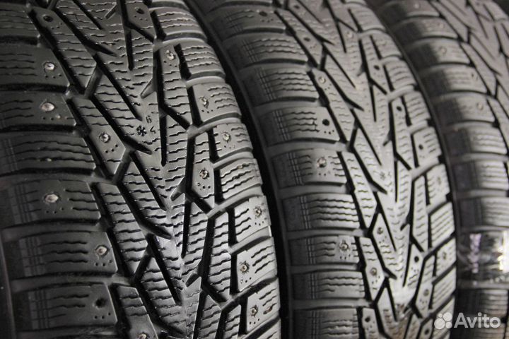 R16 Nokian Tyres Hakkapeliitta 7 215/65, PCD 5x114.3 DIA 66.1