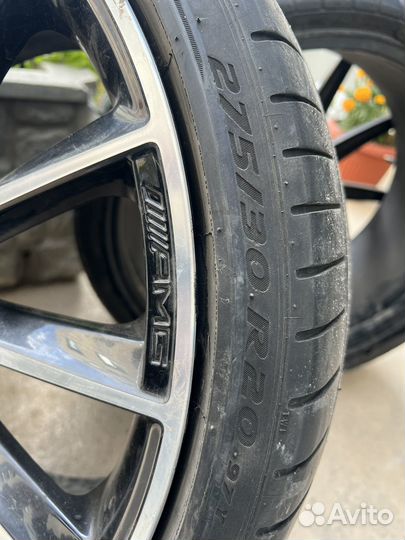 Pirelli P Zero 245/35 R20 и 275/30 R20 97Y