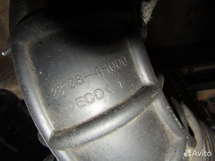 Патрубок воздушного фильтра Starex H1/Grand Starex