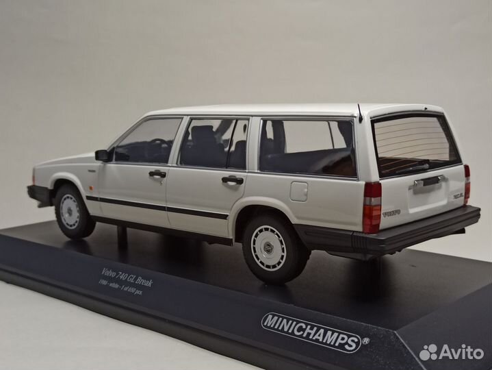 Volvo 740 GL Break 1986 Minichamps 1:18