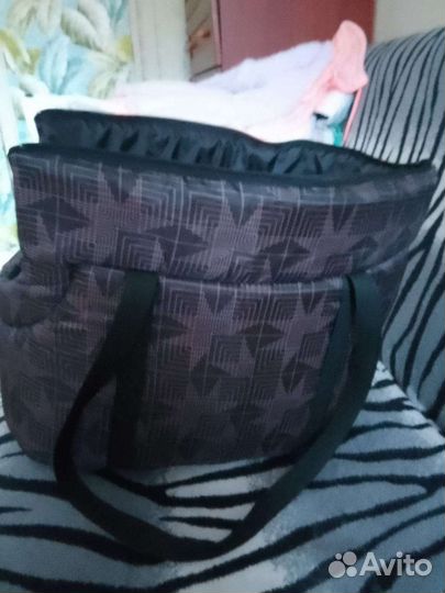 Переноска для кошек и собак