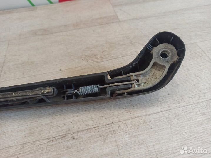 Поводок дворника задний Ford Focus CB4 qqdb (1.8)