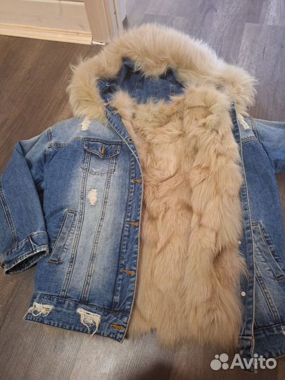 Джинсовая куртка с натуральным мехом