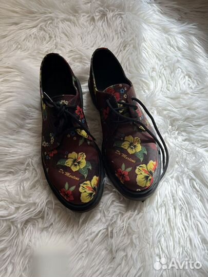 Ботинки женские Dr. Martens