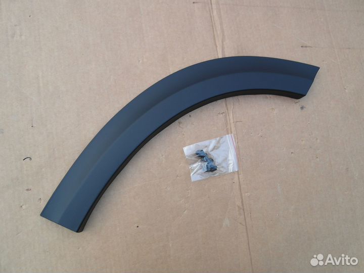 Молдинг зад двери по арке левый Infiniti QX50 J55