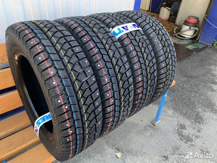 Viatti Brina Nordico V-522 195/65 R15 91T