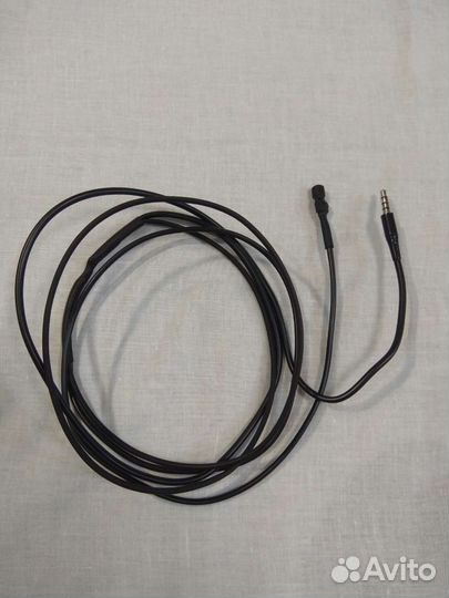 Микронаушник капсульный