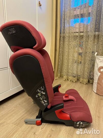 Автокресло britax romer kidfix2 R 15-36кг