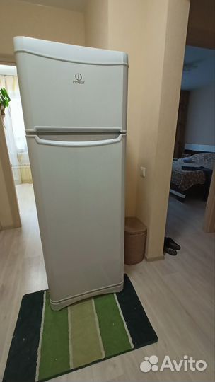 Холодильник Атлант двухкамерный