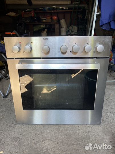 Духовой шкаф и варочная панель zanussi