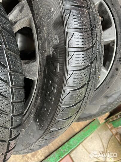 Jinyu YW52 225/55 R17