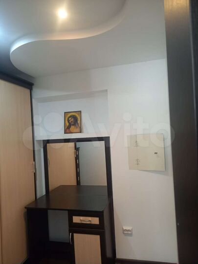 2-к. квартира, 42 м², 1/4 эт.