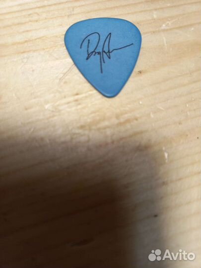 Медиатор Whitesnake с автографом