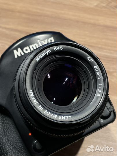 Mamiya 645 afd + 80mm