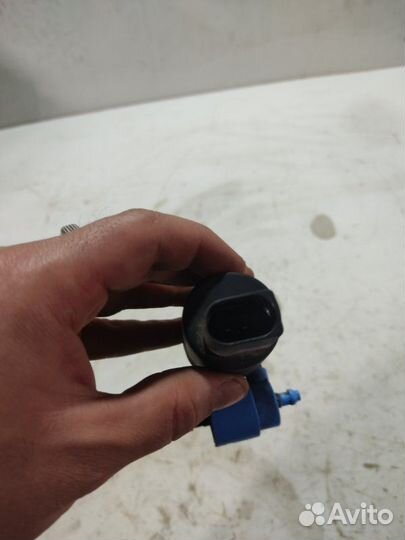 Насос омывателя Volkswagen Golf 5G1 cjza 1.2 2014